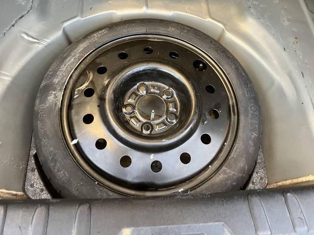 Photo of 2007 Cream Buick Lucerne