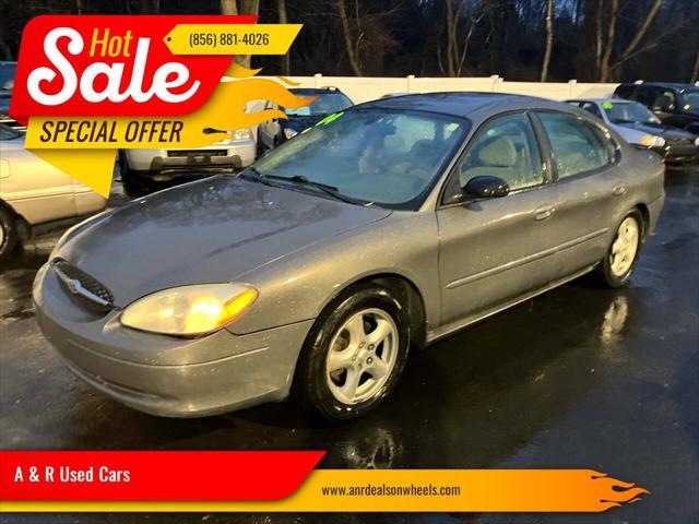 2004 Ford Taurus