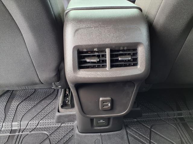 Photo of 2022 Blue Chevrolet Equinox