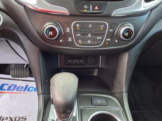 Photo of 2022 Blue Chevrolet Equinox