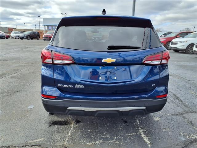 Photo of 2022 Blue Chevrolet Equinox