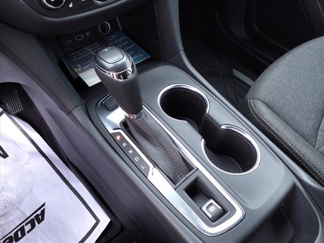 Photo of 2021 White Chevrolet Equinox