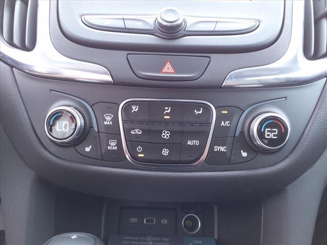 Photo of 2021 White Chevrolet Equinox