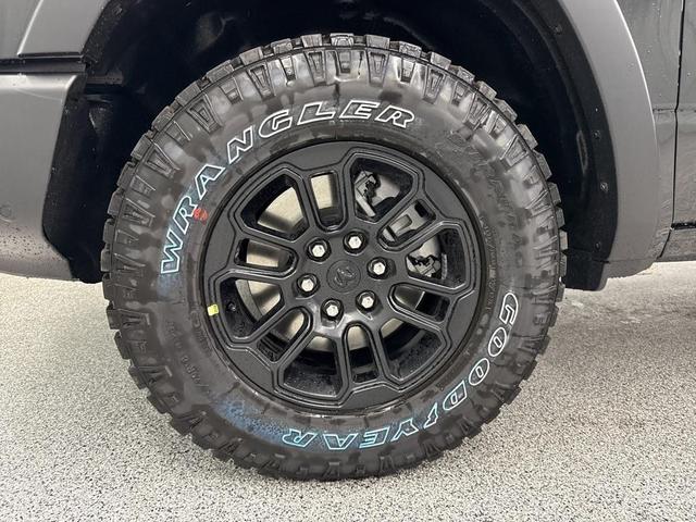 Photo of 2025 Diamond Black RAM 1500
