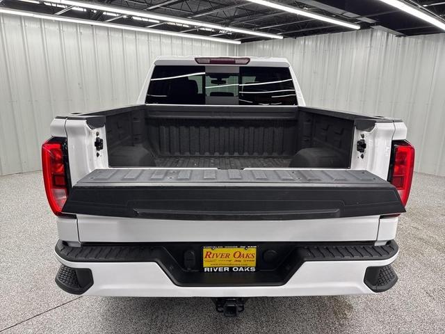 Photo of 2021 Summit White GMC Sierra 1500