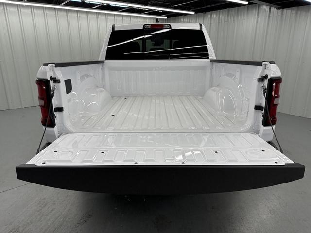 Photo of 2025 Bright White Clearcoat RAM 1500