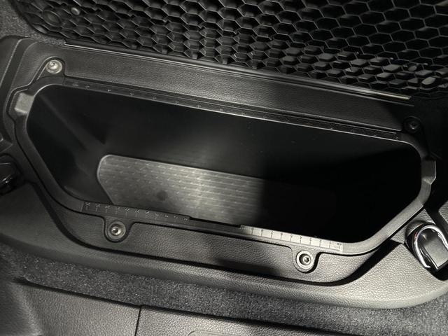Photo of 2025 Bright White Clearcoat RAM 1500