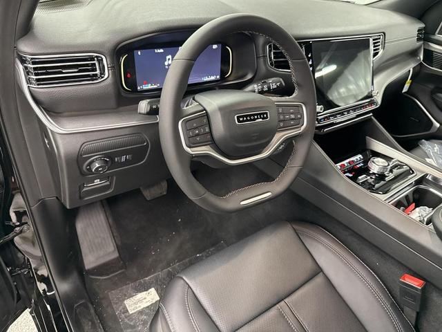 Photo of 2025 Diamond Black Jeep Wagoneer
