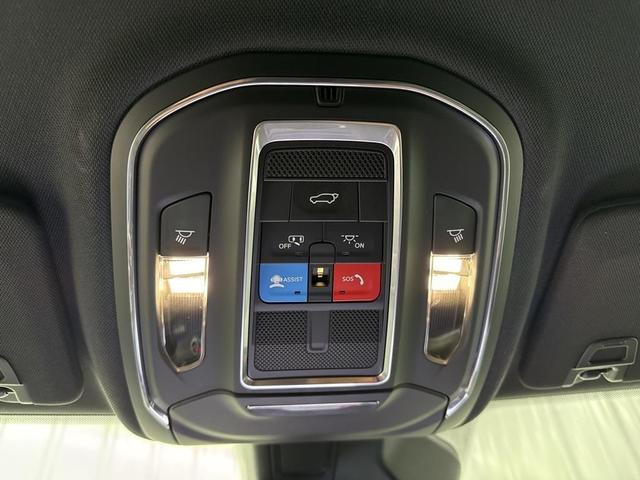 Photo of 2024 Bright White Clearcoat Jeep Grand Cherokee L