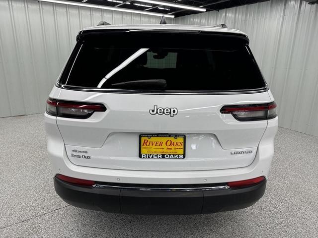 Photo of 2024 Bright White Clearcoat Jeep Grand Cherokee L
