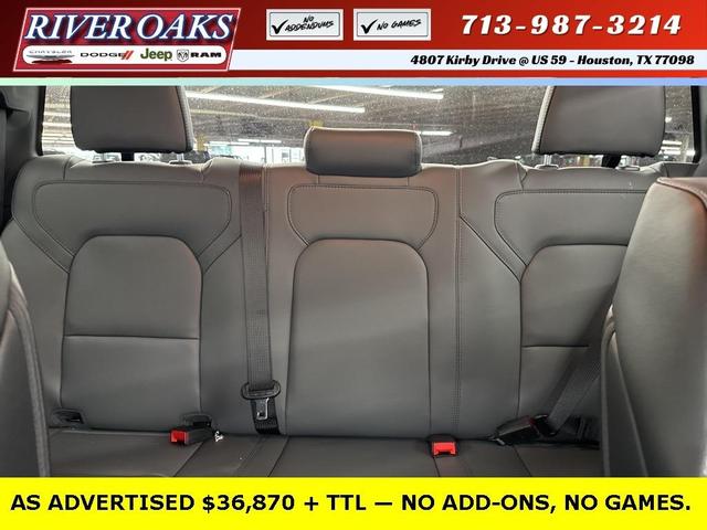Photo of 2025 Bright White Clearcoat RAM 1500