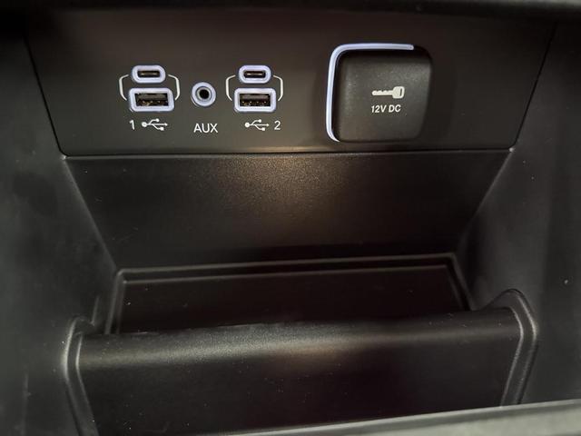 Photo of 2025 Metallic Jeep Grand Cherokee L
