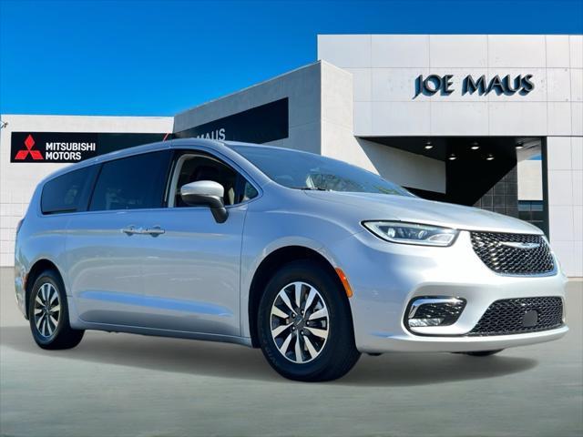 2023 Chrysler Pacifica Hybrid