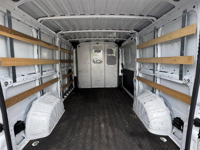 Photo of 2023 Bright White Clearcoat RAM ProMaster 2500