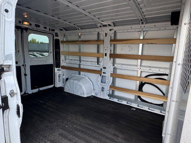 Photo of 2023 Bright White Clearcoat RAM ProMaster 2500