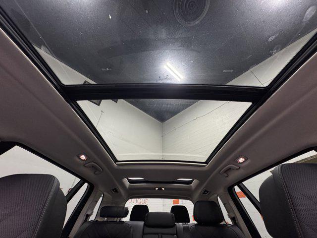 Photo of 2025 Black BMW X7