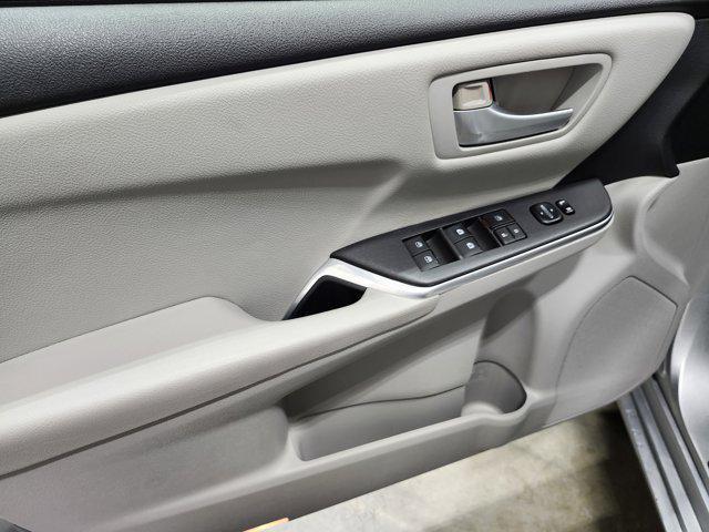 Photo of 2015 Celestial Silver Metallic Toyota Camry