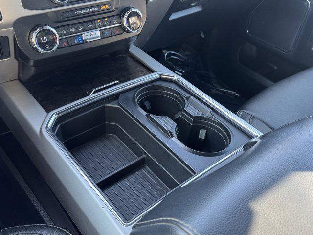 Photo of 2022 Agate Black Metallic Ford F-250