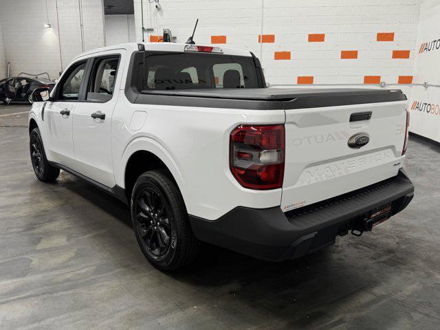 Photo of 2024 Oxford White Ford Maverick