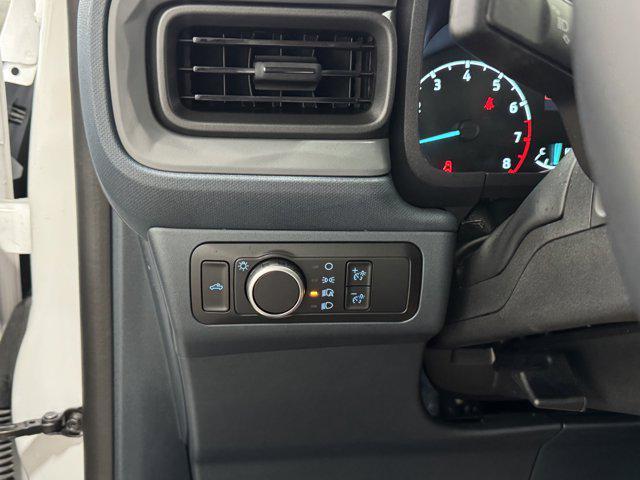 Photo of 2024 Oxford White Ford Maverick