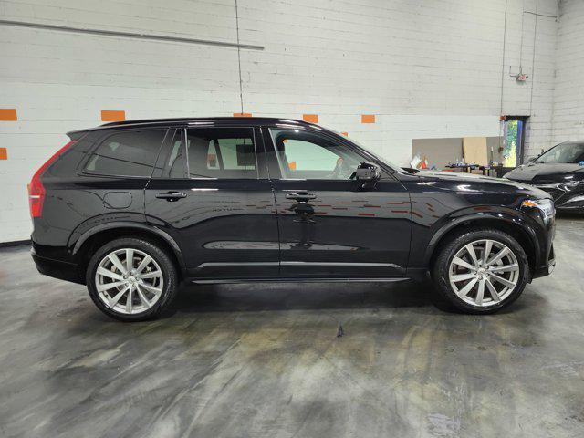 Photo of 2021 Onyx Black Metallic Volvo XC90