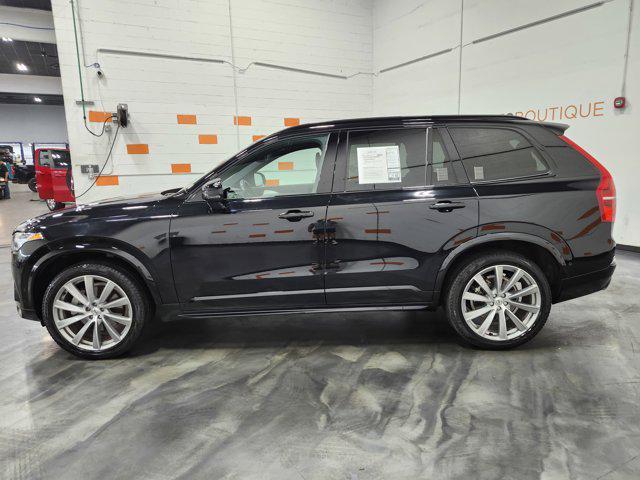 Photo of 2021 Onyx Black Metallic Volvo XC90