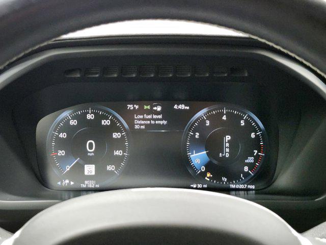 Photo of 2021 Onyx Black Metallic Volvo XC90