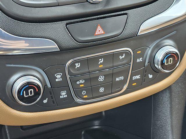 Photo of 2021 Midnight Blue Metallic Chevrolet Equinox