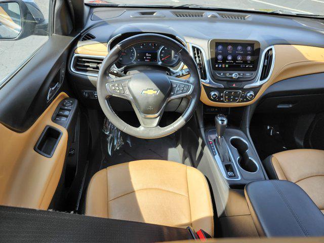 Photo of 2021 Midnight Blue Metallic Chevrolet Equinox