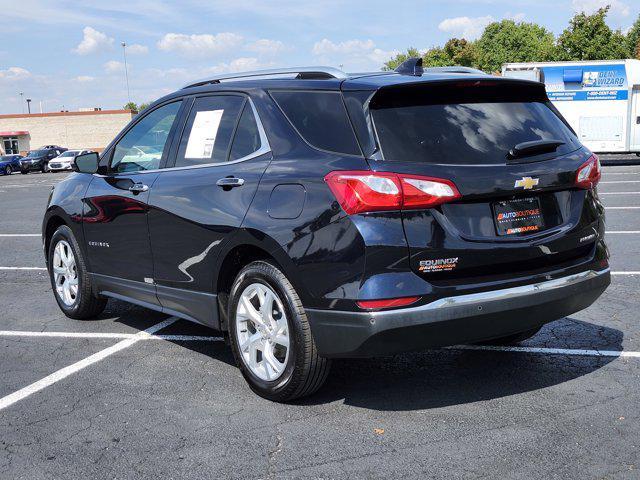 Photo of 2021 Midnight Blue Metallic Chevrolet Equinox