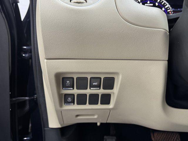 Photo of 2018 Hermosa Blue INFINITI QX60