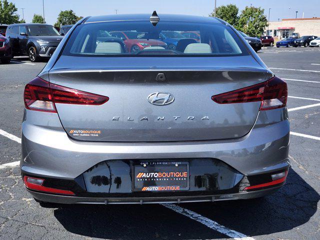 Photo of 2019 Machine Gray Hyundai ELANTRA