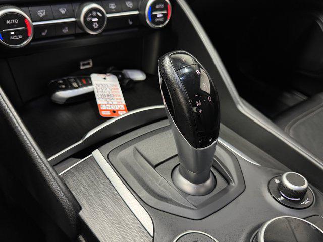 Photo of 2017 Vesuvio Gray Metallic Alfa Romeo Giulia