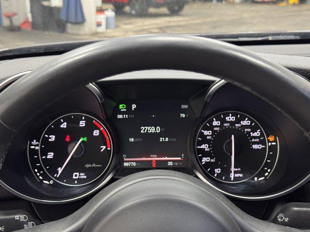 Photo of 2017 Vesuvio Gray Metallic Alfa Romeo Giulia