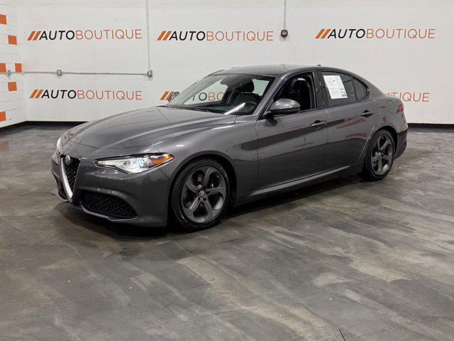 Photo of 2017 Vesuvio Gray Metallic Alfa Romeo Giulia