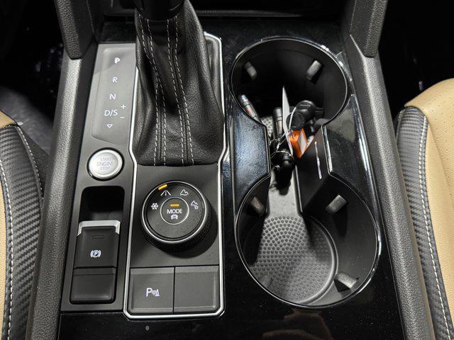 Photo of 2021 Tourmaline Blue Metallic Volkswagen Atlas Cross Sport