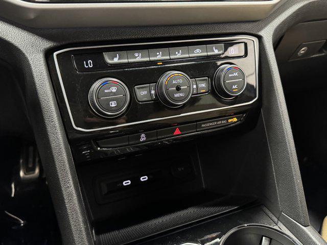 Photo of 2021 Tourmaline Blue Metallic Volkswagen Atlas Cross Sport