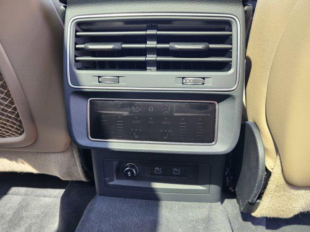 Photo of 2021 Carrara White Audi Q7