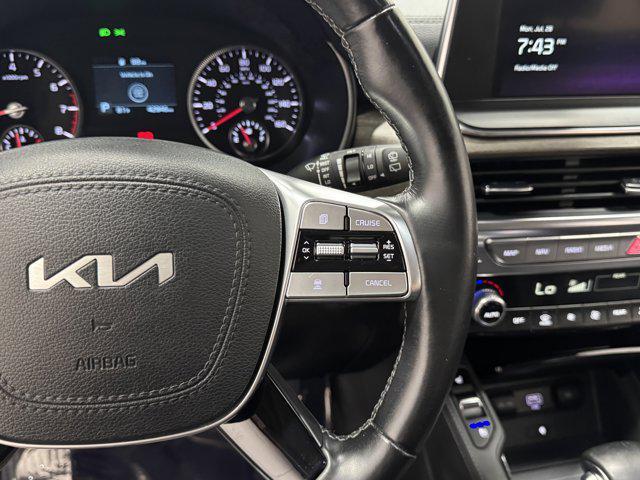 Photo of 2022 Wolf Gray Kia Telluride
