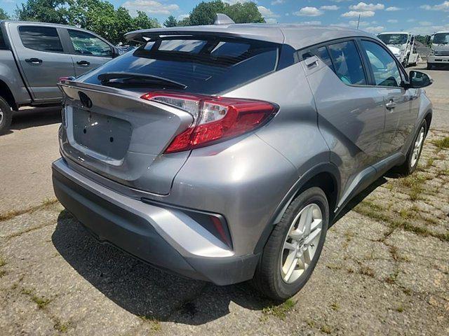 Photo of 2020 Silver Knockout Metallic Toyota C-HR