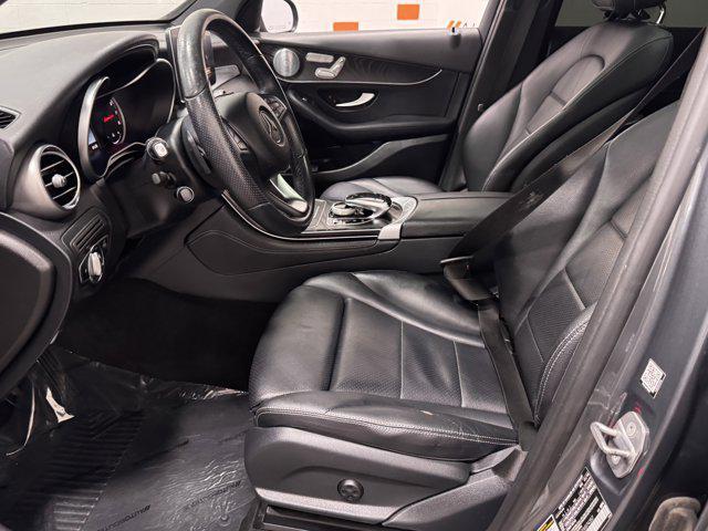 Photo of 2018 Selenite Grey Metallic Mercedes-Benz GLC 300