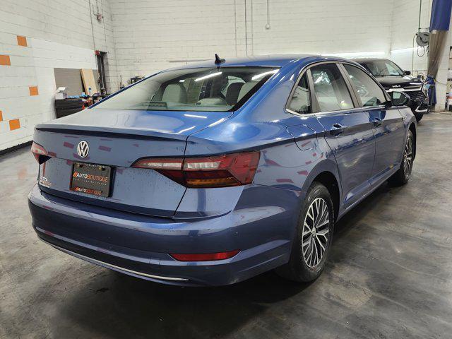 Photo of 2019 Blue Silk Metallic Volkswagen Jetta