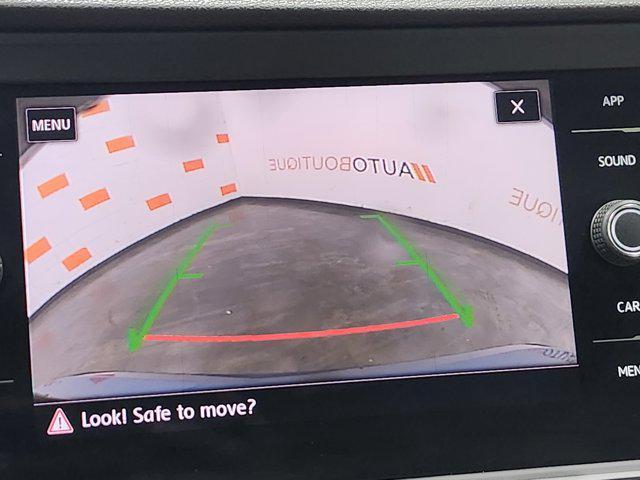 Photo of 2019 Blue Silk Metallic Volkswagen Jetta