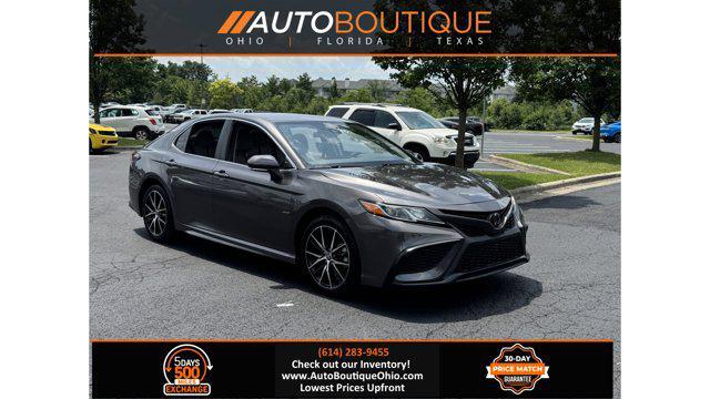 Photo of 2023 Gray Toyota Camry