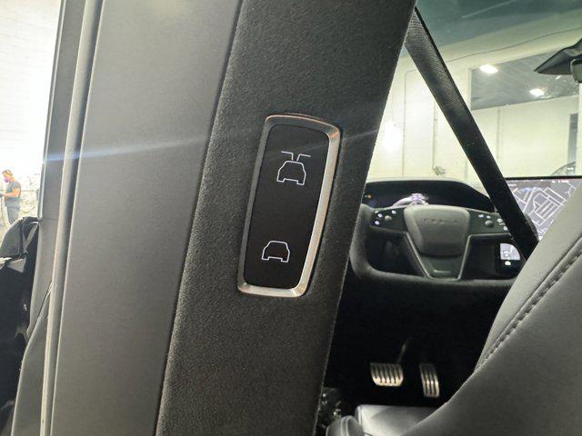 Photo of 2022 Solid Black Tesla Model X