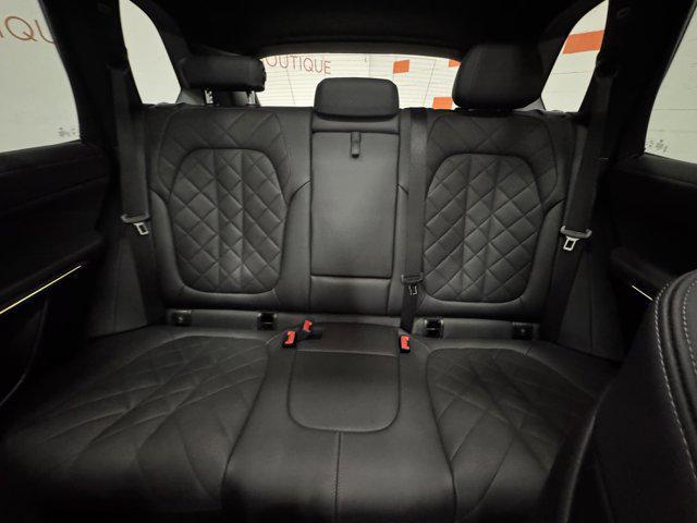 Photo of 2025 Gray BMW X5