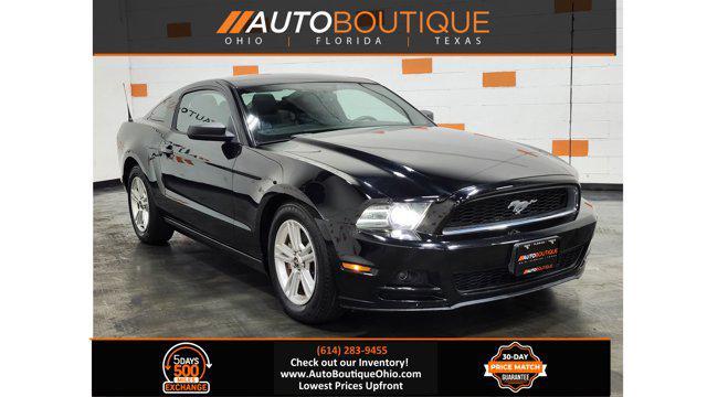 Photo of 2014 Black Ford Mustang