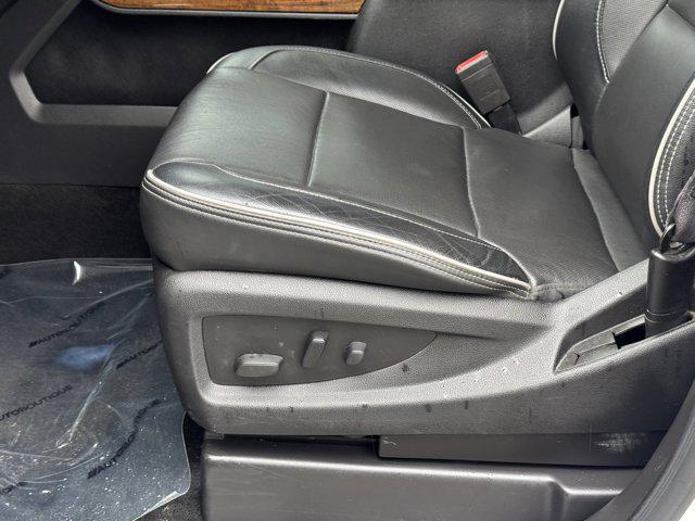 Photo of 2017 Iridescent Pearl Tricoat Chevrolet Silverado 1500