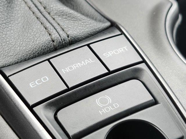 Photo of 2021 Predawn Gray Mica Toyota Camry