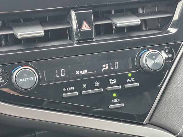Photo of 2021 Predawn Gray Mica Toyota Camry